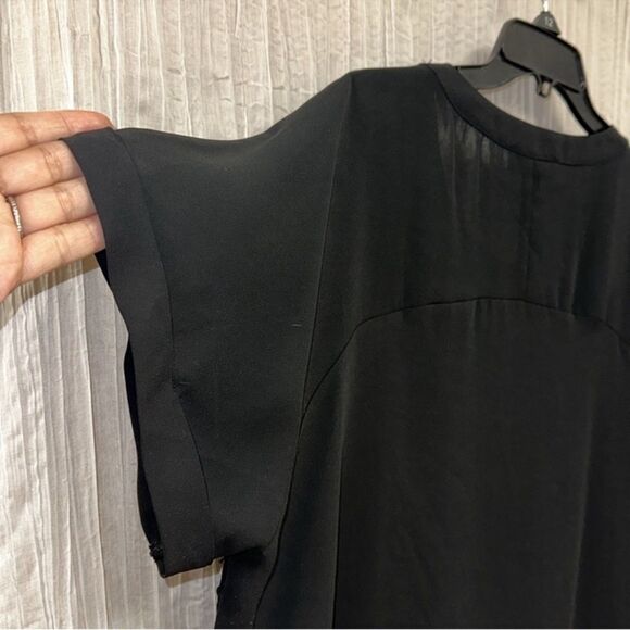 F21+ 2X Black Crewneck Short Sleeve Patch Floral Embroidered Front Sheer Top - Picture 6 of 9